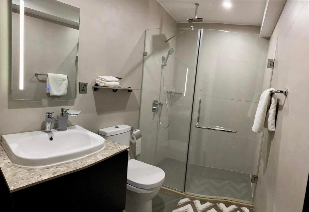 Aeon Towers Executive Suite 2Br 18Th Floor Davao ภายนอก รูปภาพ